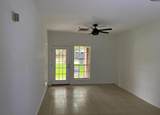 2815 Kings Crossing Drive - Photo 4