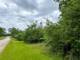 22 Cr 2145 - Photo 3