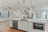 806 Fisher Street - Photo 3