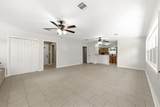 8330 Elm - Photo 10