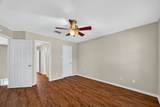 1903 Hillside Oak Lane - Photo 31
