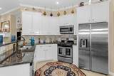 104 Harbour Town Circle - Photo 12