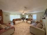 935 Center St - Photo 10