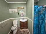 935 Center St - Photo 15