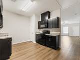 118 W Dahlgreen - Photo 4