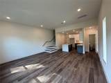 879 Rachel ST Rachel Street - Photo 12