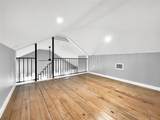 979 Selwyn Road - Photo 17