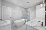 2001 Oceanview Drive - Photo 15