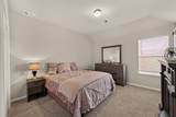 1914 Walnut Green Circle - Photo 18