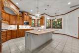 7306 Live Oak Circle - Photo 8