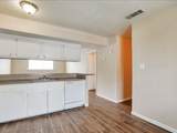 427 Hollyvale Drive - Photo 3