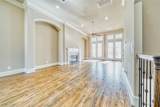 2029 Fannin Station - Photo 8
