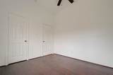 22739 Brafferton Lane - Photo 25