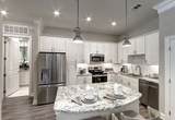 2111 Austin Street - Photo 9