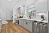 906 Eleanor Street - Photo 16