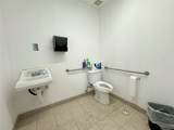 12317 Bellaire Boulevard - Photo 7