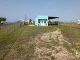 25226 Fm 457 - Photo 2