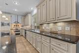 914 Pinewood Lane - Photo 12