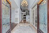 914 Pinewood Lane - Photo 3