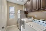 6815 Cottonwood Crest Lane - Photo 33