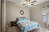 6815 Cottonwood Crest Lane - Photo 41