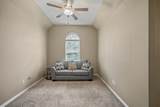 6815 Cottonwood Crest Lane - Photo 43