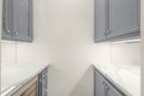 201 Vanderpool Lane - Photo 6
