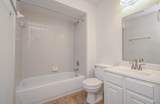 1402 Pine Knot Court - Photo 32