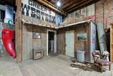 438 Melvin Street - Photo 16
