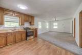 305 Oak Ridge Drive - Photo 3