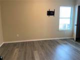 2115 Hollyfield Lane - Photo 22