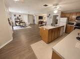 800 N Beech - Photo 13