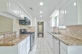 2922 Lakefield Way - Photo 16