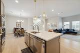 834 Fisher Street - Photo 11