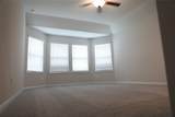 523 Ellwood Terrace - Photo 6