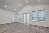 713 Baywood Drive - Photo 13