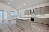 713 Baywood Drive - Photo 5