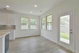 21024 Crinet Square Street - Photo 17