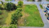 2516 Brewster Street - Photo 15