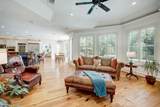 1631 Lakeshore Way - Photo 33