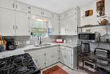 1505 Burt Street - Photo 11