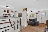 1505 Burt Street - Photo 9