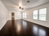 621 Speed Street - Photo 2