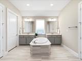 10706 Painted Crescent Court - Photo 15