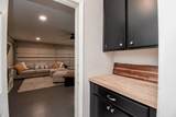 1915 Avenue B - Photo 31