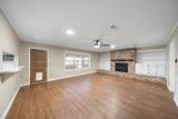 1104 Hillcrest Drive - Photo 5