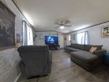152 Oak Shadows - Photo 4