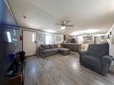 152 Oak Shadows - Photo 7