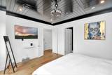 2303 Yupon Street - Photo 32