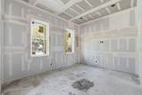312 W 9th St - Photo 7